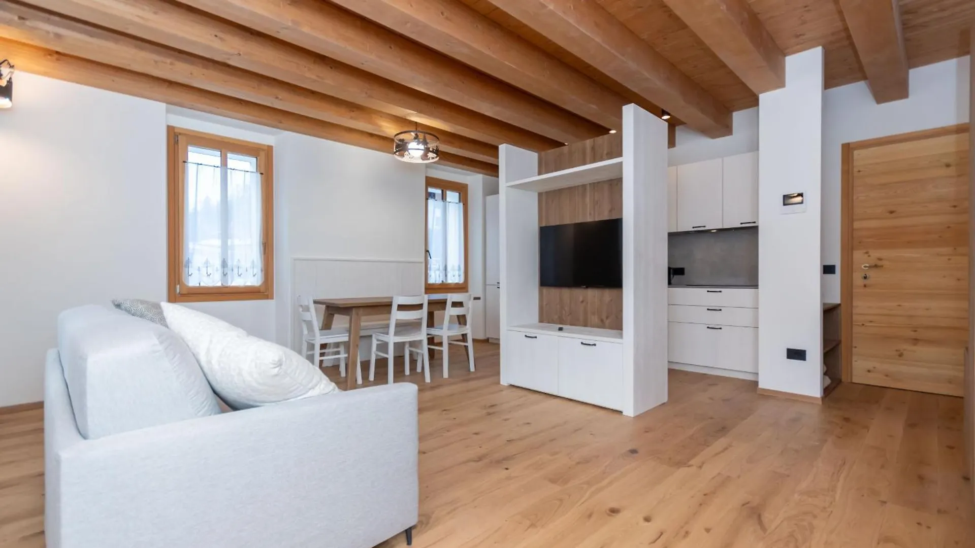 דירה פלקאדה Villa Caterina